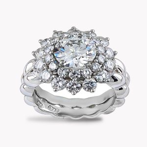 18825 StarSplash Diamond Ring with Round Diamond and Halo in Platinum