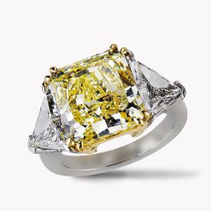 Item #23462 Classic Three Stone Emerald & Diamond Ring in Yellow Gold & Platinum