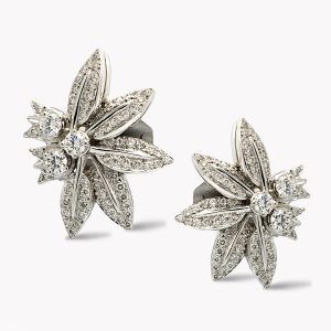 23091 Diamond Feuille Earclips in White Gold